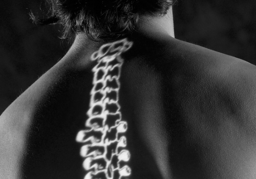 肩こりや横向き寝対策のオーダーメイド枕で、身体を守る